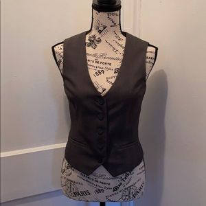 🐣🐣 10/$65 I ACCEPT OFFERS  🛍🥰🙂